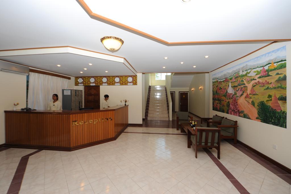 Sky Palace Hotel Баган Экстерьер фото